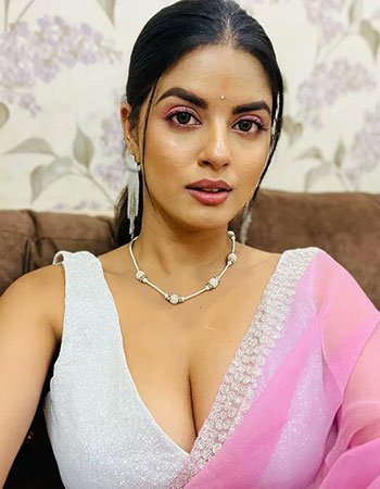 Call Girls service in Mumbai